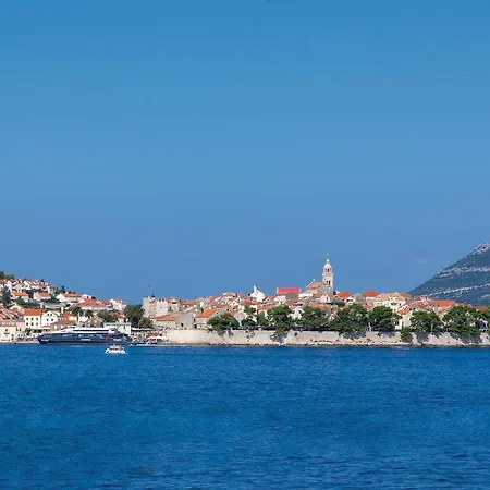 Three-bedroom In Holiday home Blato (Korcula)