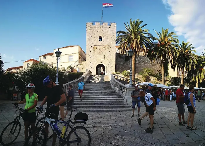Three-bedroom In 度假居